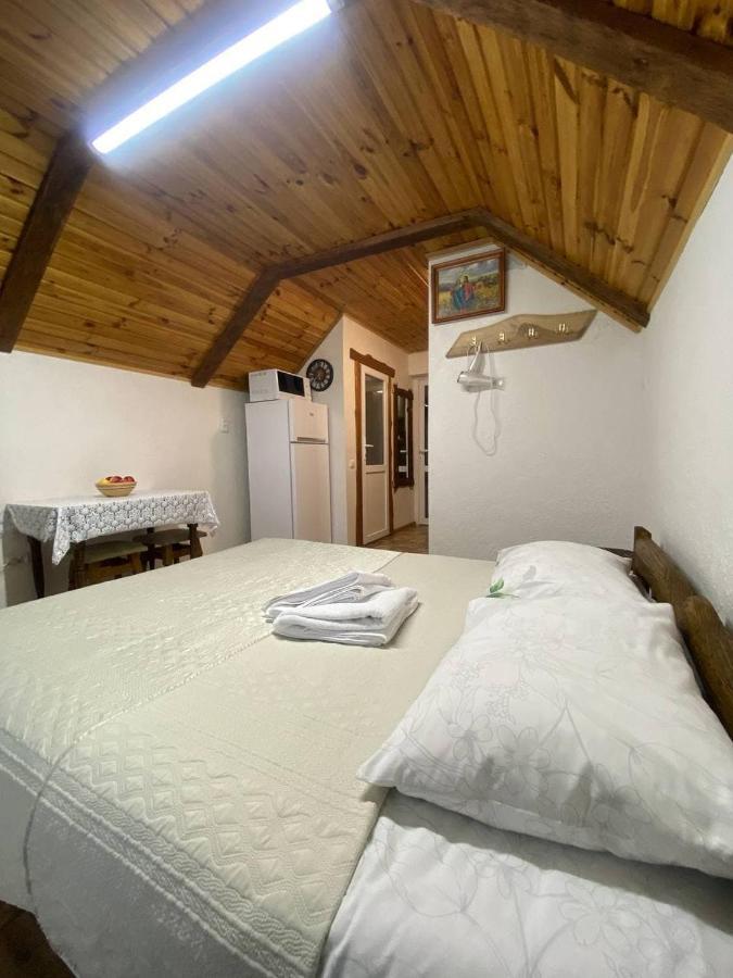 Затишок В Карпатах 1 Lägenhet Slavske Exteriör bild